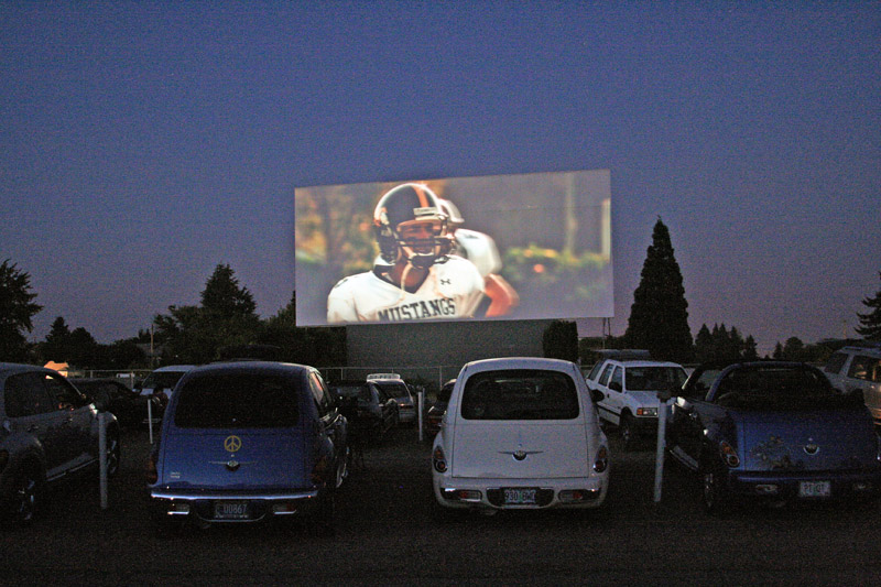 Drive In Movie Theaters of Chicago - SpotHero Blog