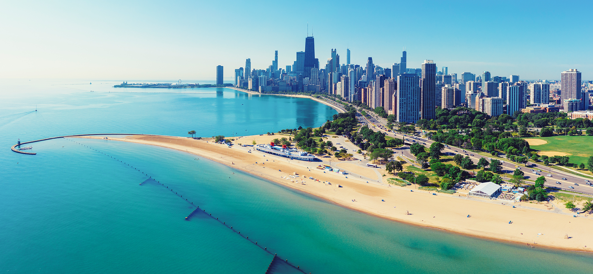 chicago north avenenue beach and downtown city landscape